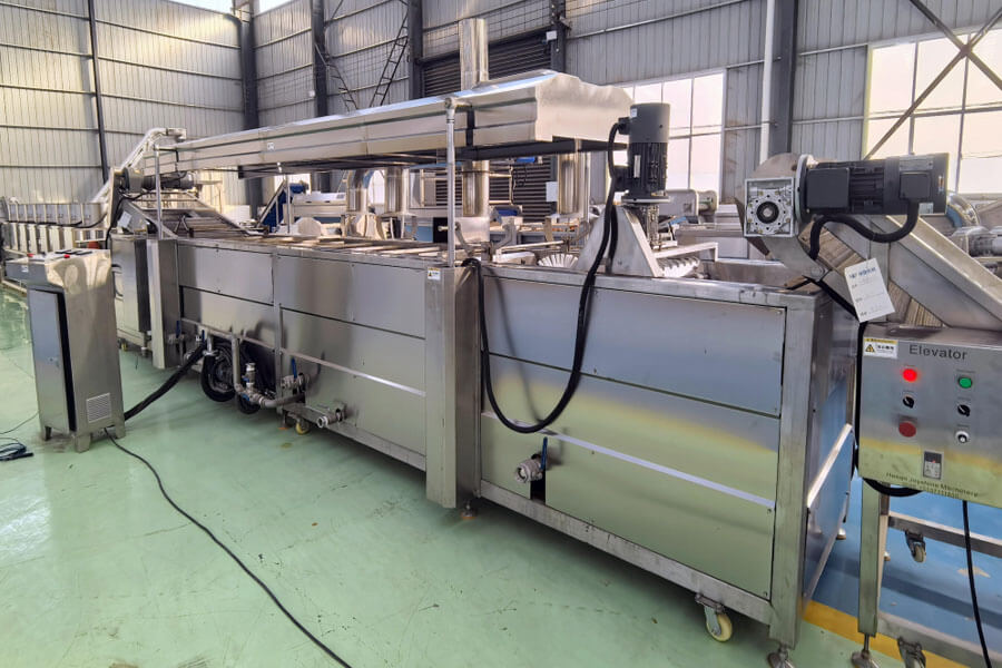 Electric Heating Continuous Frying Machine Automatic Potato Chips Production Line Electic Heating Continuous Frying Machine Automatic Potato Chips Production Line